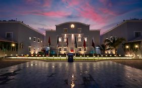 شاليهات لاس ساليناس بمسابح اقتصادى